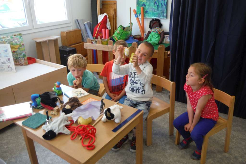 Foto bij 3KABC Spelen met rijmwoorden in de zonneklas