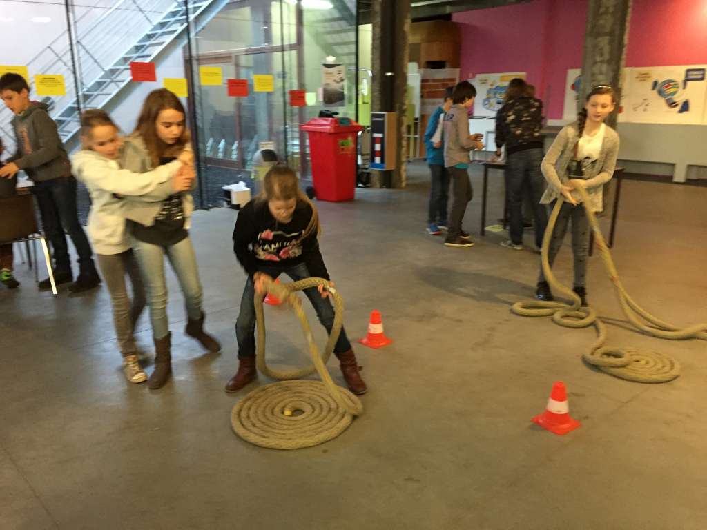 Foto bij 6ABC Bezoek aan het beroepenhuis