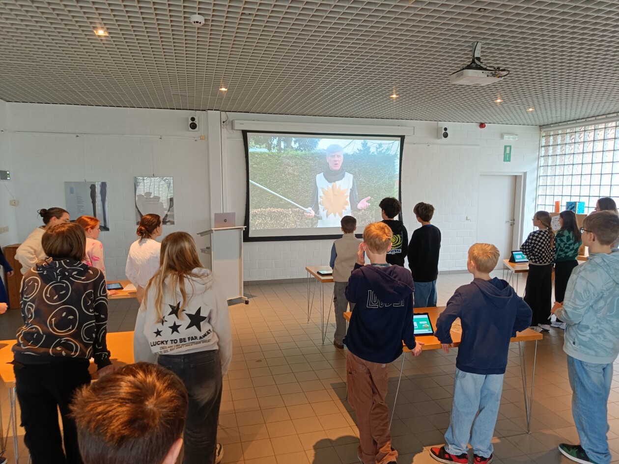 6B Bezoek bib jeugdboekenmaand