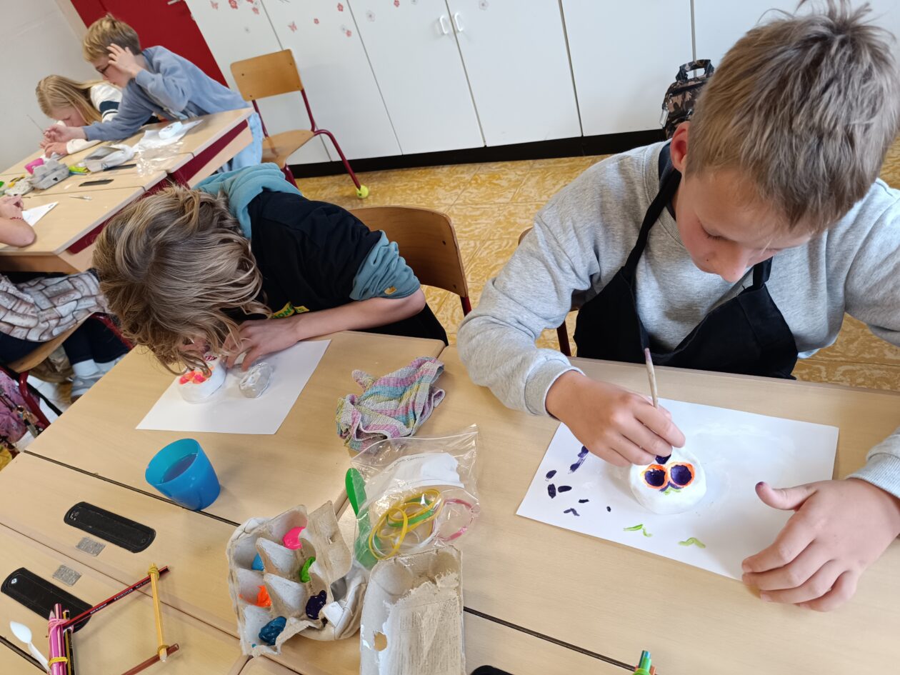 6C Calavera uit klei